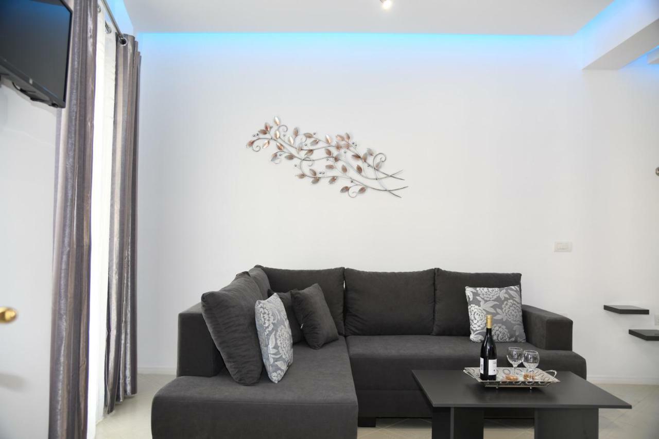 City Heart Luxury Studios Rhodes City Extérieur photo
