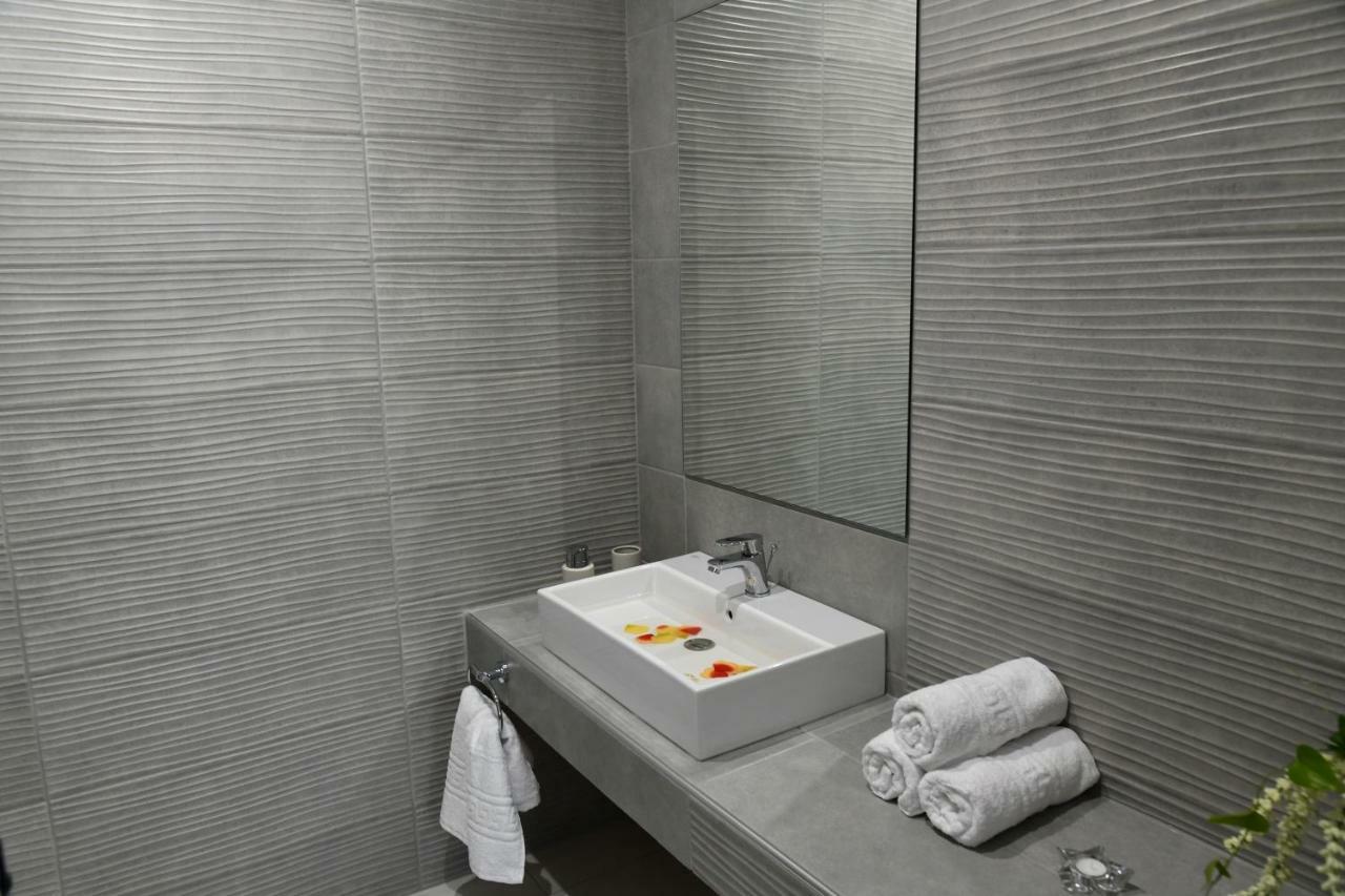 City Heart Luxury Studios Rhodes City Extérieur photo